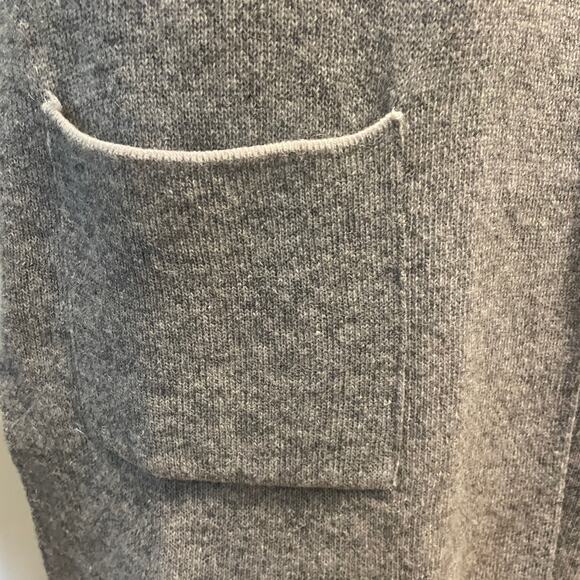 Rare A.IDA L Wool Blend Sweater Vest | Gray Knit Italy Made Toggle Closure, $178 - Picture 9 of 10